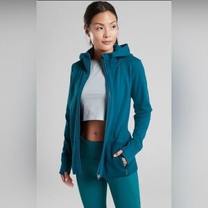 Athleta Fitted Victory Hoodie